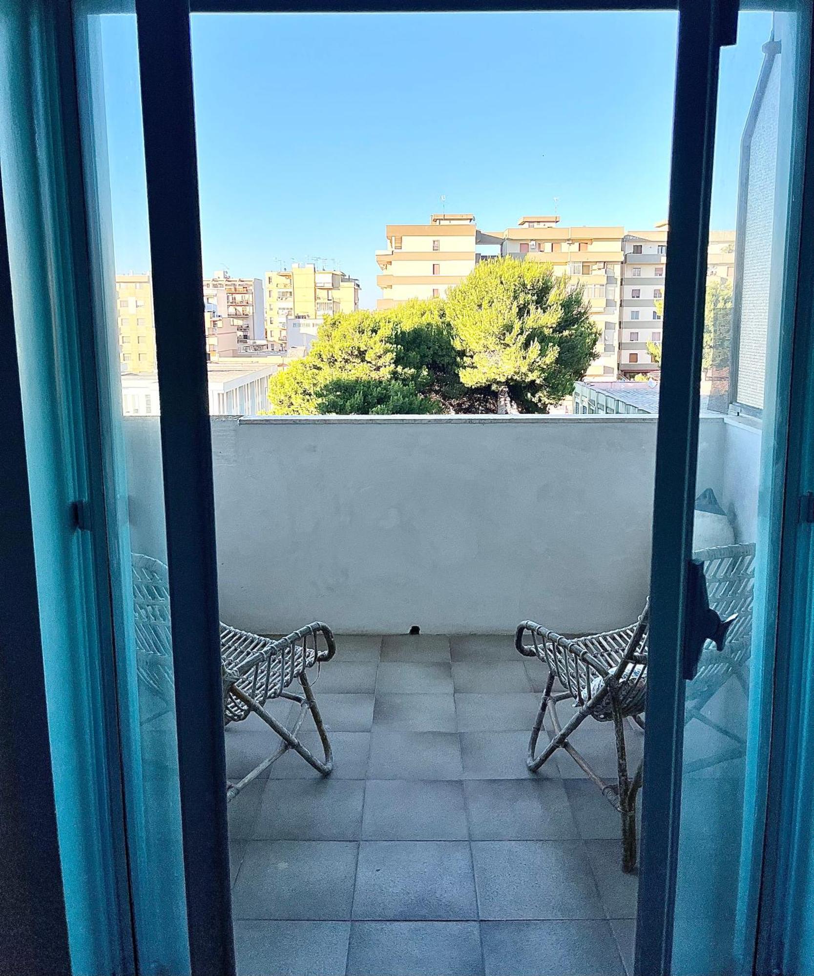 ברינדיזי Puglia Low-Cost, Holiday Home מראה חיצוני תמונה